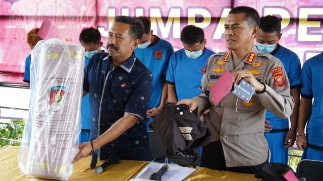 Enam Pelaku Komplotan Pencuri Kain Woven Diamankan Polda Jabar, Kerugian Mencapai Ratusan Juta