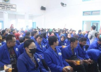 Ratusan Orang Putus Sekolah Diwisuda di Sekolah Pemuda dari Jenjang Dasar Hingga Perguruan Tinggi