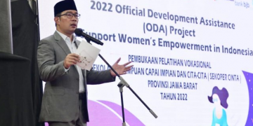 Ridwan Kamil Buka Pelatihan Vokasional untuk Perempuan