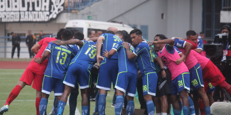 Luis Milla Boyong 20 Pemain Persib ke Malang, Pemain Timnas Indonesia Turut Diterbangkan