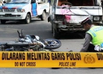 Geger, Pemotor Nekad Live Tabrakkan Diri ke Mobil, Begini Kondisinya Sekarang