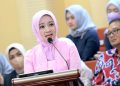 Atalia Raih Gelar Doktor Ilmu Komunikasi dengan Predikat “Cum Laude”