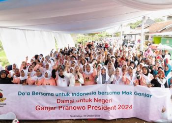 Emak-emak di Tasikmalaya Gelar Doa Bersama, Dukung Ganjar Jadi Presiden