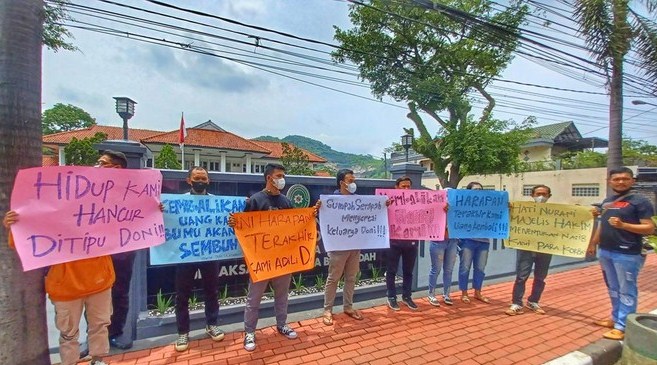 Sidang Tuntutan Doni Salmanan Ditunda 2 Pekan