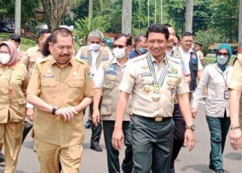 BNPB Instruksikan Penanganan Longsor Jangka Panjang di Cadas Pangeran Sumedang Bisa Tanami Vetiver