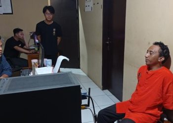 Cerita Cinta Bujang Lapuk Ditolak Gadis SMK Berakhir di Penjaran