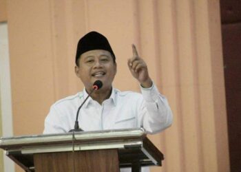 Wakil Gubernur Uu Ruzhanul Ulum mengatakan Literasi Ekonomi Syariah di Jabar Harus Lebih Cepat