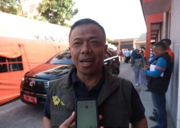 Pemdakab Garut dan Asosiasi Pengrajin Bendera Merah Putih Sepakati Penyetaraan Harga