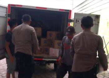 Jajaran Polsek Gebang menggerebek gudang minuman keras