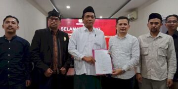Pasangan Hendrik-Lucky Serahkan 77 Ribu Dukungan KPU Sumedang