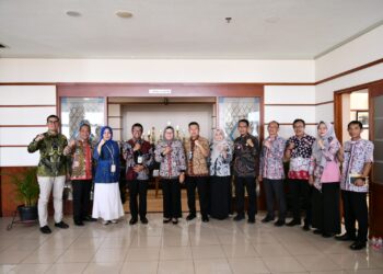 Tingkatkan Sinergitas Penerimaan Pajak Daerah, Bupati Nina Gandeng DJP II Jawa Barat