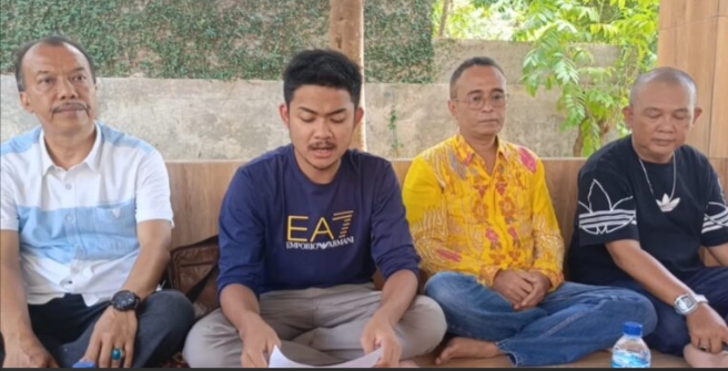 KAMAL MAULANA YUSUF ANGGOTA DEWAN, MENGAKU HILAF DAN MINTA MAAF KEPADA JURNALIS SUBANG
