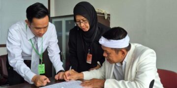 Gubernur Jabar Terpilih Dedi Mulyadi Diangkat Jadi Anggota Kehormatan Peradi Ikuti Ujian Profesi
