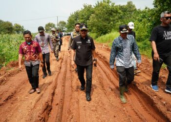 Jalan Rusak Sering Dilewati Dump Truck, Wabup Syaefudin Sidak Lokasi Galian C