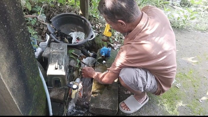 Dinilai Tidak Profesional Saat Copot Meter Air Perumdam TDA Menui Keritik Keras