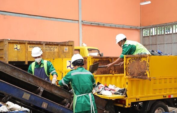 Siaran Pers Kunjungan Tim World Bank dan ISWMP