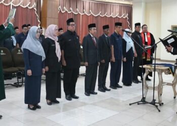 Bupati Cecep Nurul Yakin Rotasi Pejabat Setda Kabupaten Tasikmlaya