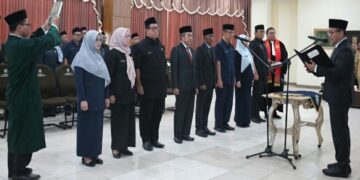 Bupati Cecep Nurul Yakin Rotasi Pejabat Setda Kabupaten Tasikmlaya