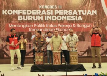 Wamenaker Ajak Serikat Buruh Berkolaborasi Revisi UU Ketenagakerjaan dan Regulasi K3