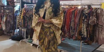 Citra Vania Jolene: Generasi Muda Jangan Pernah Malu Memakai Batik