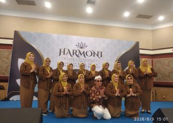 Angklung Merah Putih Meriahkan Harmoni Wastra Nusantara, Yatno Trihardani: Lestarikan Budaya dengan Kebersamaan